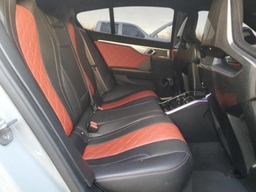 BMW 2023 BMW M8 2023, 4.4L, 4x4, porysowany lakier 4.4 Benzyna 617KM, zdjęcie 8