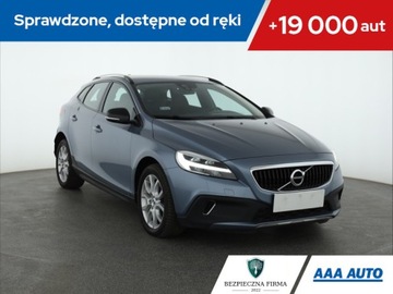 Volvo V40 II Hatchback Facelifting 2.0 D2 120KM 2018 Volvo V40 Cross Country 2.0 D2, Automat, Skóra
