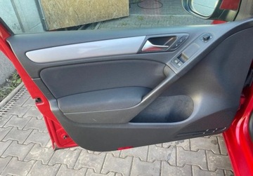 Volkswagen Golf VI Hatchback 5d 1.6 102KM 2010 Volkswagen Golf 1.6 mpi ,bezwypadek ,tuv do 2027r ,jeden wlasc,BORDO metal, zdjęcie 12