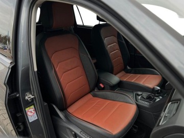 Volkswagen Tiguan Allspace SUV 2.0 TSI 220KM 2019 Volkswagen Tiguan Allspace FV23 Salon PL 220KM DSG 4x4 Max doposazony, zdjęcie 16