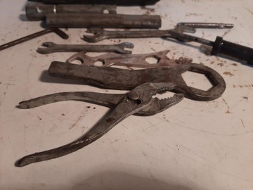 KLUCZE SERWISOWE YAMAHA YZF 1000 THUNDERACE