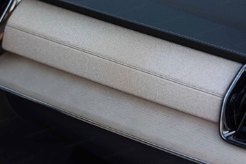 Volvo XC90 II SUV Plug-In Facelifting 2024 2.0 T8  455KM 2025 VOLVO XC90 AWD Plug-In Hybrid Plus Bright 7os 2.0 (455KM) 2025, zdjęcie 11