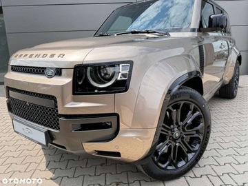 Land Rover Defender IV (L663) 2025 Land Rover Defender Land Rover Defender 4.4 P635 V8 mHEV Octa 4.4 Hybryda, zdjęcie 1