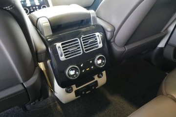 Land Rover Range Rover IV SUV SWB Facelifting 5.0 V8 S/C 525KM 2019 Land Rover Range Rover Vat23 Bezwp NowySerwis Masaze HeadUp Kam360 Webasto, zdjęcie 10
