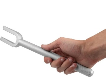 СЪЕМНИК ШАРОВЫХ ШАРОВ ВИЛКА 24x300 ПУАНСОН