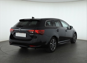 Toyota Avensis III Wagon Facelifting 2015 2.0 D-4D 143KM 2016 Toyota Avensis 2.0 D-4D, Salon Polska, Skóra, zdjęcie 4