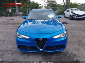 Alfa Romeo Giulia II Sedan 2.0 TBi 280KM 2017 Alfa Romeo Giulia 2017 Alfa Romeo Giulia AWD 2.0 Benzyna 280KM, zdjęcie 2