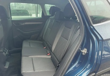 Skoda Karoq Crossover Facelifting 1.5 TSI ACT 150KM 2023 Skoda Karoq 1.5 TSI ACT 6 bieg. manual Style 1.5 Benzyna 150KM, zdjęcie 23