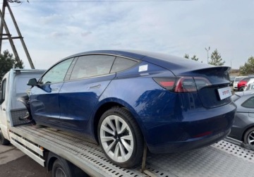Seat Leon III ST 2.0 TDI CR 150KM 2022 Tesla Model 3 2022r wersja EU 2.0 Elektryczny 283KM, zdjęcie 2