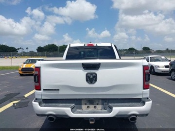  RAM 1500 Big Horn 64 Box 2024 5.7l 5.7 Benzyna 395KM, zdjęcie 4