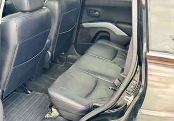 Mitsubishi Outlander II 2.4 MIVEC 170KM 2010 Mitsubishi Outlander 2.4 benzyna 170KM automat 4x4 PDC XENON SKORY cliamtr, zdjęcie 37