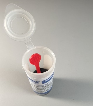 Клей HENKEL для зеркал заднего вида и наружных зеркал.