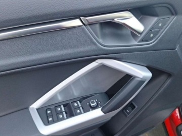 Audi 2025 Audi Q3 Sportback 40TFSI 190KM Quattro Stronic AmbienteMatrixLedACCSmartIn, zdjęcie 8