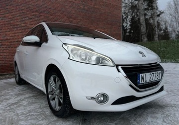 Peugeot 208 I Hatchback 5d Facelifting 1.2 PureTech 82KM 2015 Peugeot 208 Klima Bluetooth Alu Gwarancja w cenie Warszawa VFVV 1.2 82KM, zdjęcie 35