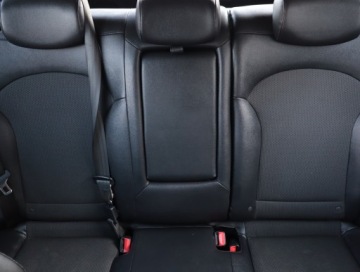 Hyundai ix35 SUV Facelifting 2.0 CRDi 136KM 2014 Hyundai ix35 2.0 CRDi, Salon Polska, zdjęcie 9