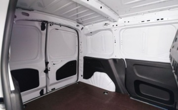 Toyota 2024 Toyota Proace City City 1.5 D-4D Standard 2,3t Active 1.5 Diesel 102KM, zdjęcie 16