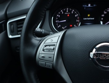 Nissan Qashqai II Crossover 1.2 DIG-T 115KM 2016 Nissan Qashqai 1.2 DIG-T, Salon Polska, zdjęcie 13