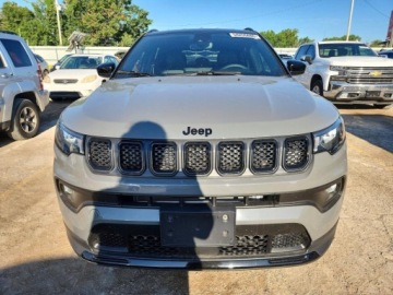 Jeep Compass II 2024 Jeep Compass Latitude 2024 2.0 Benzyna 200KM, zdjęcie 5