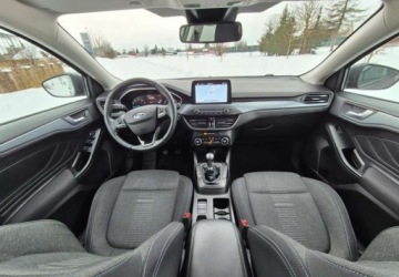Ford Focus IV Kombi 1.0 EcoBoost 125KM 2019 Ford Focus 1.0 EcoBoost Hybrid ACTIVE Benzyna 125KM, zdjęcie 5