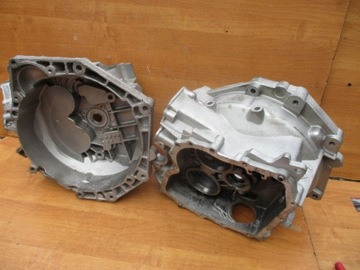 OPEL ASTRA H ZAFIRA B VECTRA C FIAT 1.9 CDTI SKRZYNIA M32 OBUDOWA 55186623