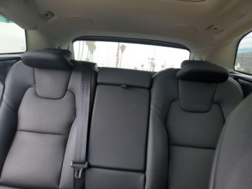 Volvo XC60 II 2025 Volvo XC 60 Plus 2025 2.0l 2.0 Hybryda 247KM, zdjęcie 10