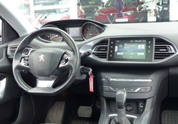 Peugeot 308 II SW 1.2 PureTech 130KM 2014 Peugeot 308 II SW 1.2 PureTech 130KM Salon Polska Automat 1.2 Benzyna 130KM, zdjęcie 10