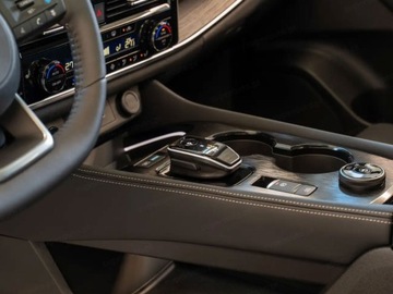 Nissan X-Trail IV 1.5 VC-T e-POWER 213KM 2025 Od ręki - Tekna e-POWER 4WD 1.5 213KM / Pakiet Premium, zdjęcie 7