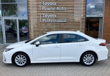 Toyota Corolla XII Sedan 1.5 VVT-i 125KM 2022 Toyota Corolla Toyota Corolla 1.5 Comfort 1.5 Benzyna 125KM, zdjęcie 2