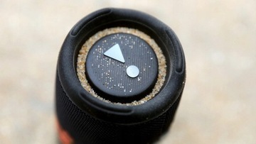 Мобильный динамик JBL Charge 5, черный