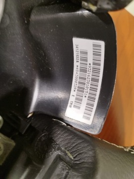 Руль обтянут новой кожей, белая нить ПРЕМИУМ Master Movano NV 400 10-