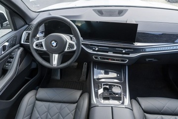 BMW X5 G05 SUV Facelifting 3.0 30d 298KM 2025 BMW X5 xDrive30d Dostępny od ręki!, zdjęcie 16