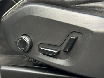 Volvo XC60 II Crossover D4 190KM 2020 Volvo XC 60 R-Design*CarPlay*, zdjęcie 26