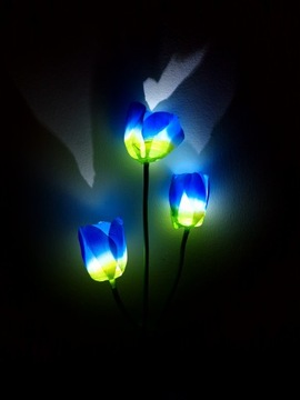 Подключаемая солнечная лампа TULIPS LED цветочная лампа SOLAR TULIP FLOWERS