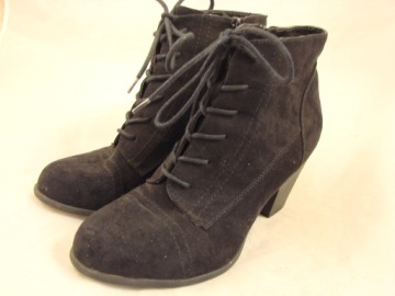 39 UK6 PÓŁBUTY BUTY # GRACELAND # 2009