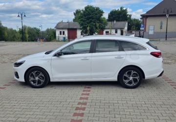 Hyundai i30 III Wagon Facelifting 1.5 T-GDI 48V 160KM 2023 Hyundai i30 I rej. 2024SalonPerfect stanBezwypadkowy 1.5 Benzyna 160KM, zdjęcie 5