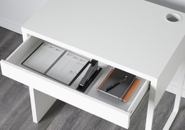 ИКЕА МИККЕ письменный стол 73х50 белый