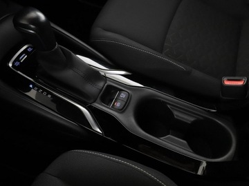 Toyota Corolla XII Hatchback 1.8 Hybrid 122KM 2020 Toyota Corolla hybryda navi PDC-kamera klima-auto, zdjęcie 27