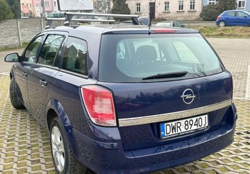 Opel Astra H Kombi 1.6 ECOTEC 115KM 2008 Opel Astra 1.6 Benzyna 2011r 1.6 Benzyna 115KM, zdjęcie 1