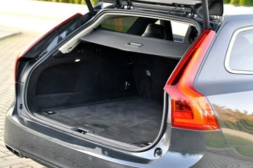 Volvo V90 II Kombi 2.0 D3 150KM 2017 Volvo V90 2,0 D3 150Km Full Led Skóra Grzana, zdjęcie 21