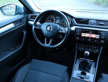 Skoda Superb III Liftback 1.8 TSI 180KM 2017 Skoda Superb 1.8 TSI, Salon Polska, Serwis ASO, zdjęcie 6