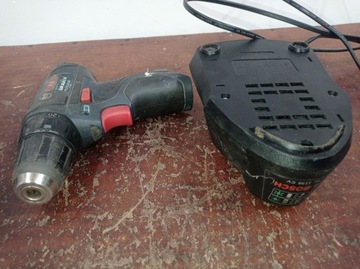 ДРЕЛЬ И ОТВЕРТКИ x 2 — BOSCH GSR 10.8-2-LI PROFESSIONAL + CRAFTSMAN