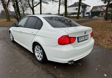 BMW Seria 3 E90-91-92-93 Limuzyna E90 316d 115KM 2011 BMW Seria 3 Oryginalny lakier, bezwypadkowy 2.0 Diesel 116KM, zdjęcie 6