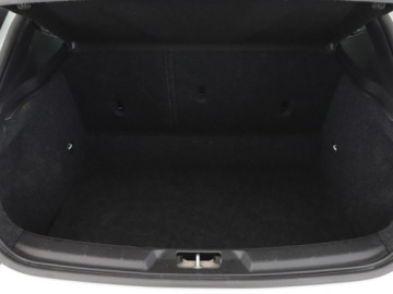 Volvo V40 II 2017 Volvo V40 navi PDC tempomat grzane fotele LED, zdjęcie 19