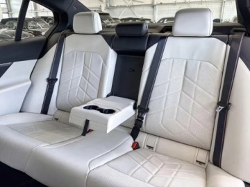 BMW Seria 5 G90-91 Touring 2.0 520d 197KM 2025 BMW Seria 5 Touring 520d xDrive Sport Combi 2.0 (197KM) 2025, zdjęcie 11