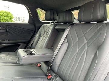 Omoda 9 1.5 T-GDI 537KM 2025 Omoda 9 1.5 Hybryda Plug-in 537KM, zdjęcie 15