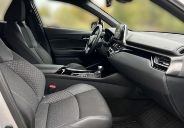 Toyota C-HR I Crossover Facelifting 2.0 Hybrid Dynamic Force 184KM 2023 Toyota C-HR 2.0 Hybrid Style VAT23 2.0 Hybryda 184KM, zdjęcie 12