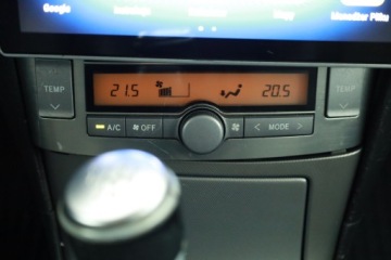 Toyota Avensis II Kombi 2.2 D-4D 150KM 2007 Toyota Avensis 2.2 D-4D, Salon Polska, HAK, Klima, zdjęcie 9