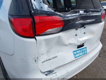 Chrysler Voyager V 2023 Chrysler Voyager 2023 Chrysler Voyager LX FWD 3.6 Benzyna 284KM, zdjęcie 3