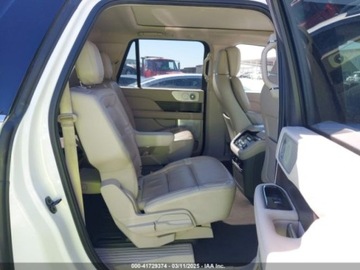 Lincoln Navigator III 2021 Lincoln Navigator 2021r., 4x4, 3.5L 3.5 Benzyna 450KM, zdjęcie 9