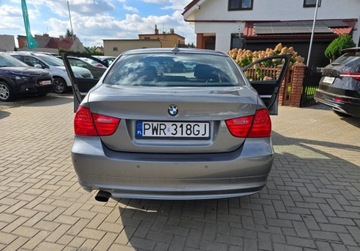 BMW Seria 3 E90-91-92-93 Limuzyna E90 318i 143KM 2010 BMW Seria 3 2,0 Benzyna 143 KM Automat Serwis GWARANCJA Zamiana Zarejestro, zdjęcie 21